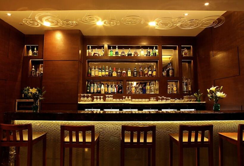 The Metropolitan Hotel & Spa New Delhi