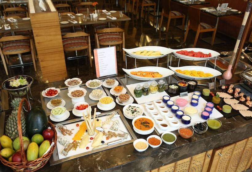 The Metropolitan Hotel & Spa New Delhi