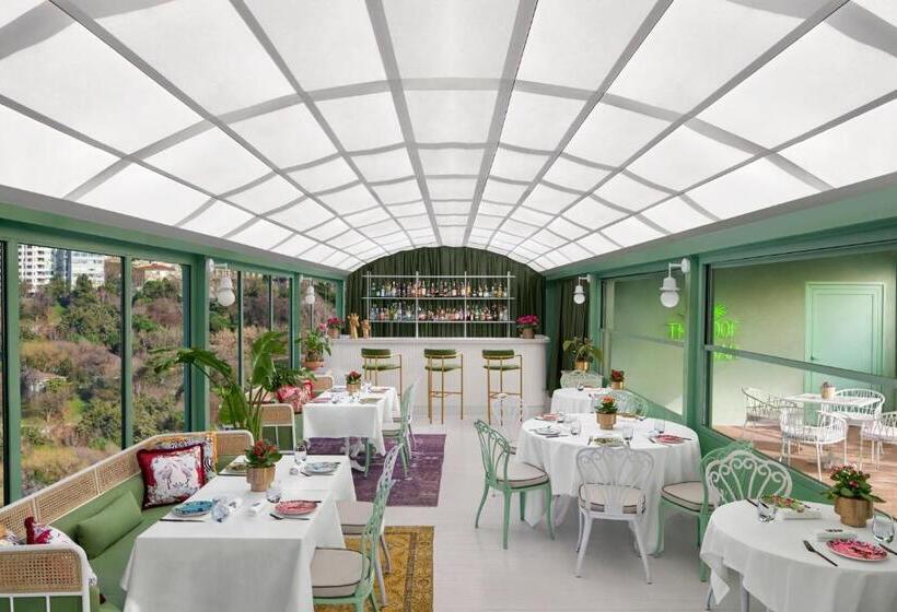 Hotel The Ritz Carlton, Istanbul At The Bosphorus