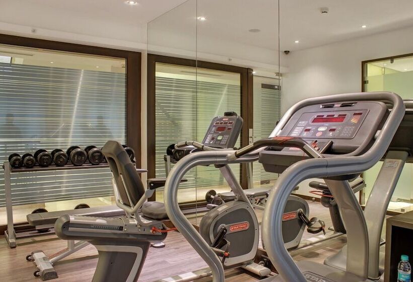 Отель The Sahil