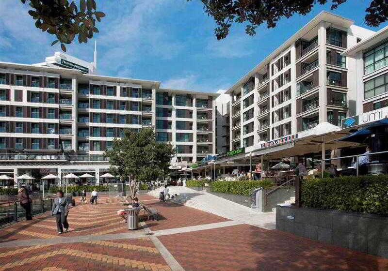 Отель The Sebel Auckland Viaduct Harbour