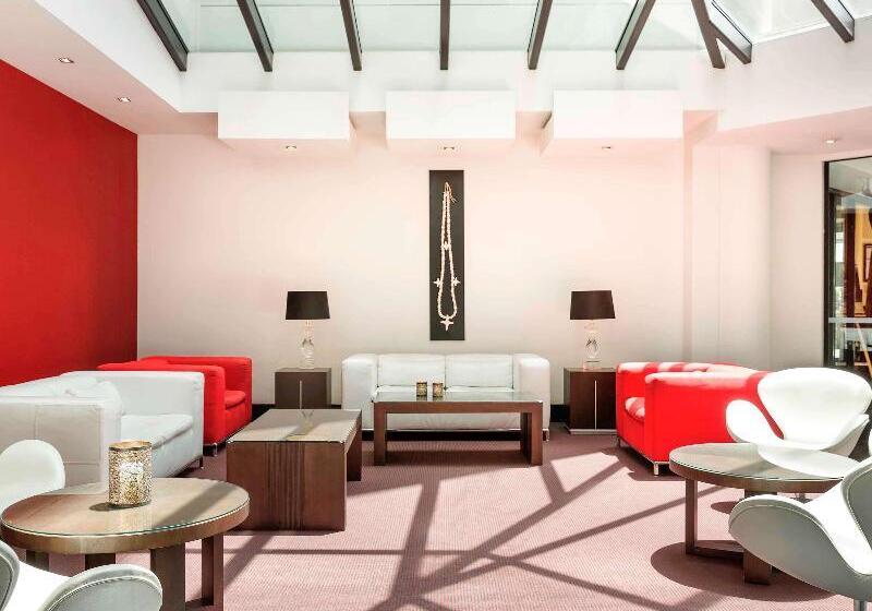 Отель The Sebel Auckland Viaduct Harbour