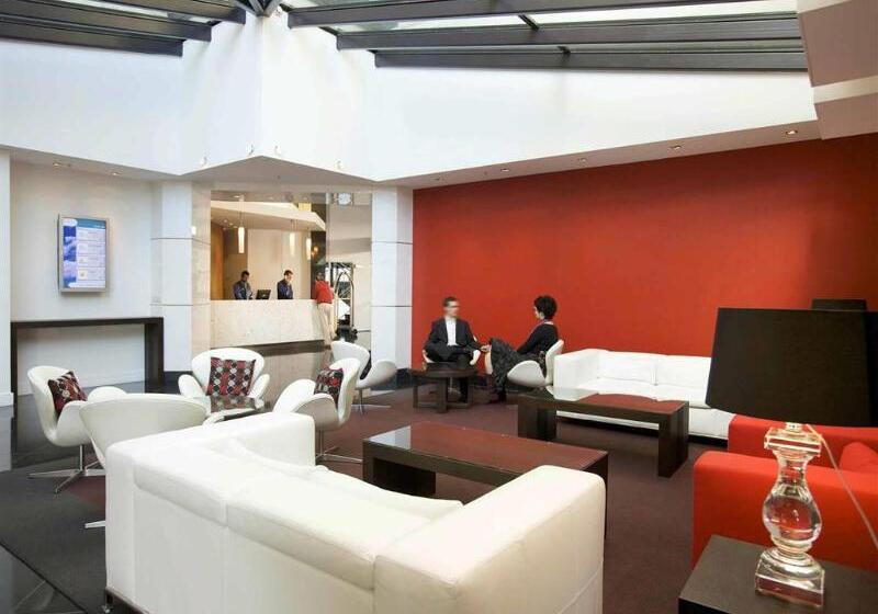 Отель The Sebel Auckland Viaduct Harbour