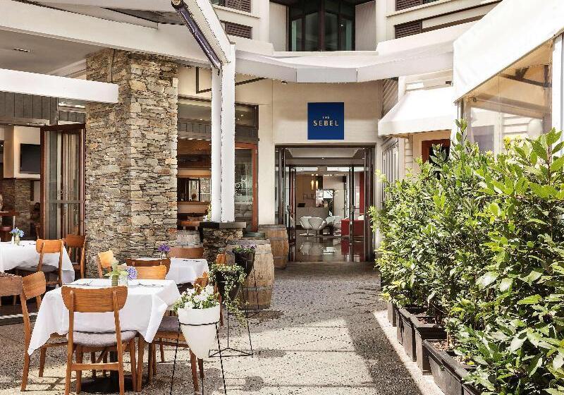 Отель The Sebel Auckland Viaduct Harbour