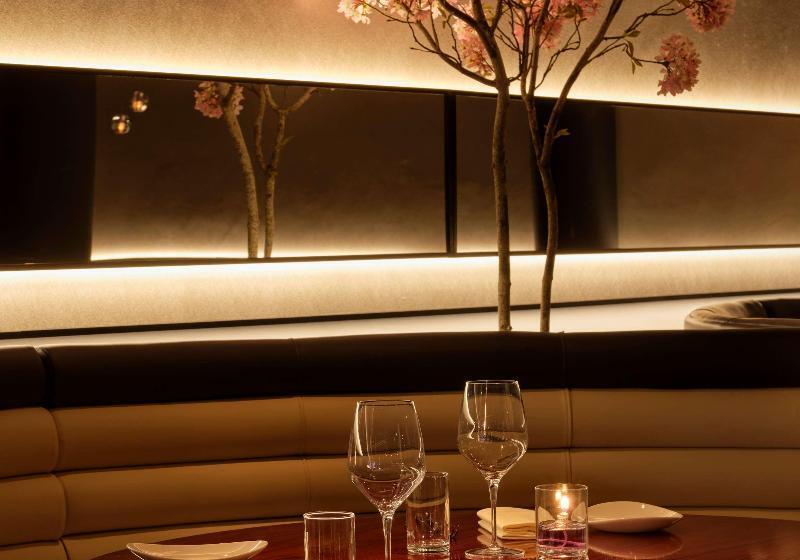 فندق The Westminster London, Curio Collection By Hilton