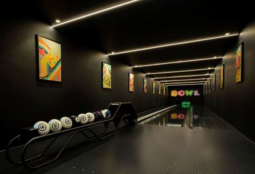 هتل The Westminster London, Curio Collection By Hilton