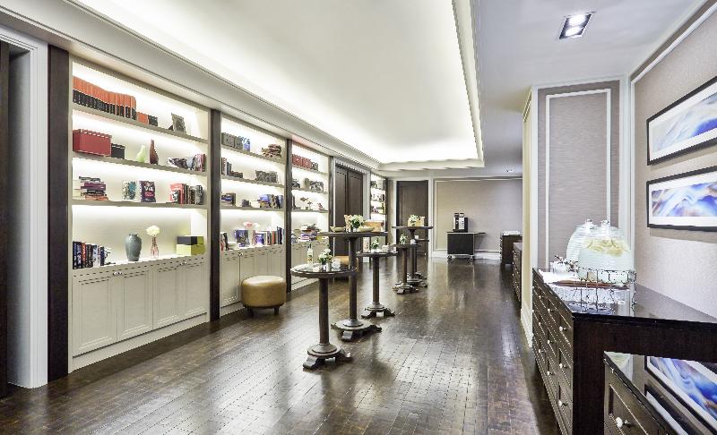 هتل Triple Two Silom Boutique