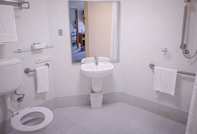 酒店 Heritage Cairns