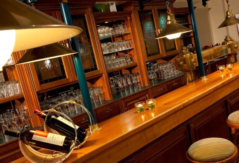 Hotel Tryp By Wyndham Bremen Airport