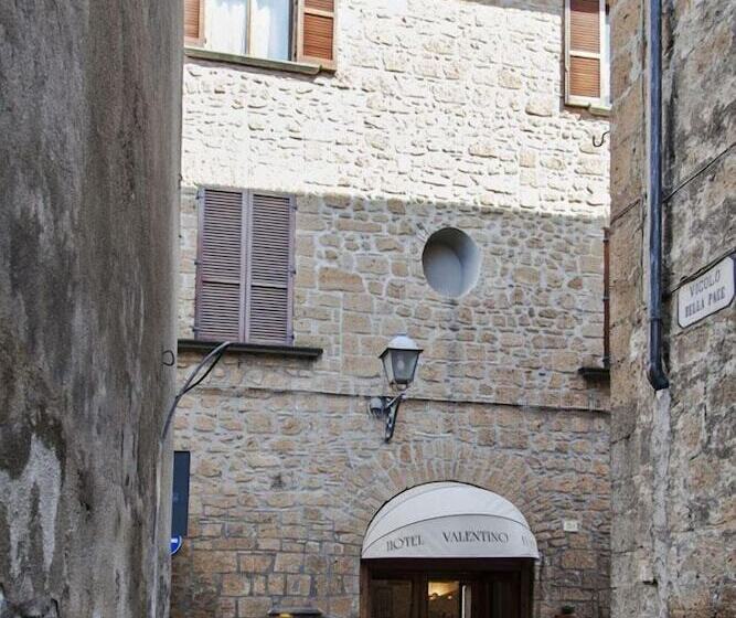 Отель Valentino Centro Storico