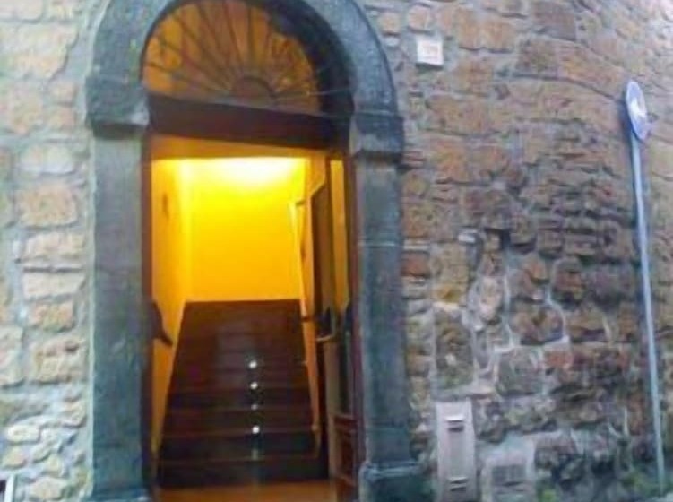 Отель Valentino Centro Storico