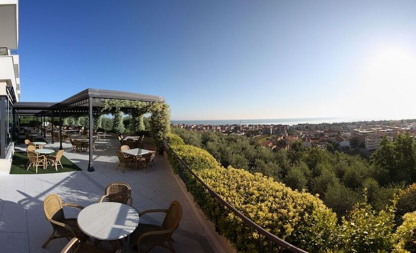 Villa Maria Hotel & Spa