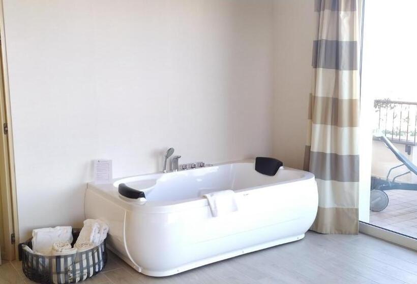 Villa Maria Hotel & Spa