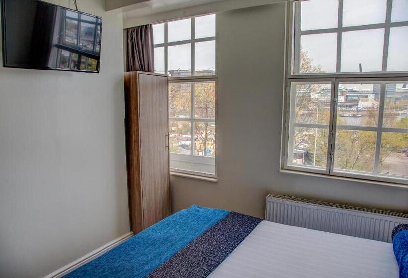 هتل Library Amsterdam