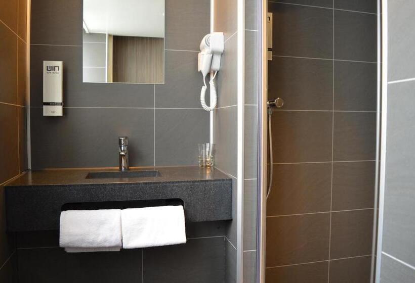 هتل Library Amsterdam