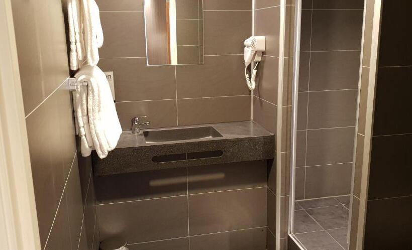 هتل Library Amsterdam