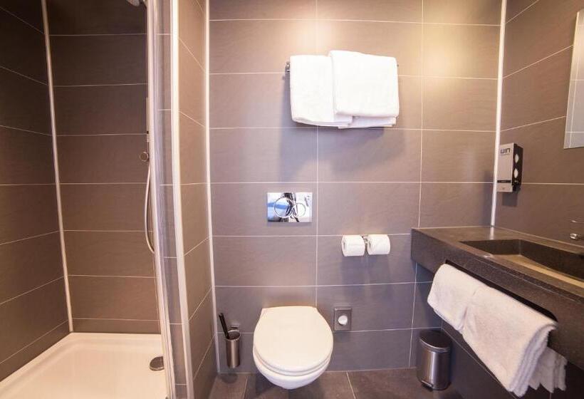 هتل Library Amsterdam