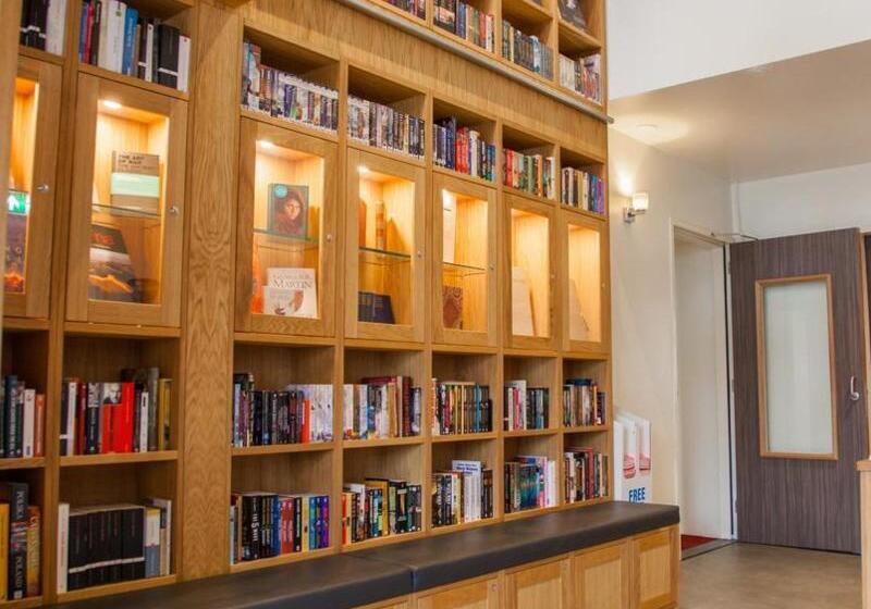 هتل Library Amsterdam