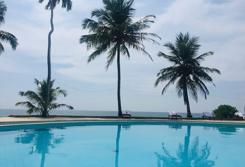 Induruwa Beach Resort