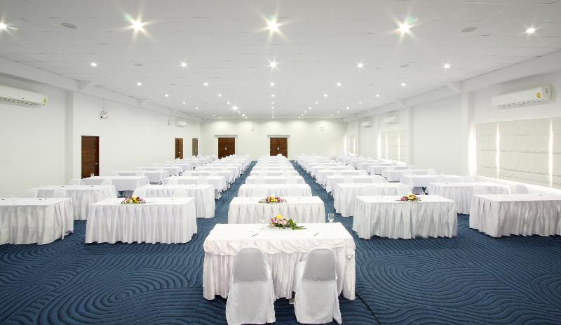 استراحتگاه Sunprime Kamala Beach