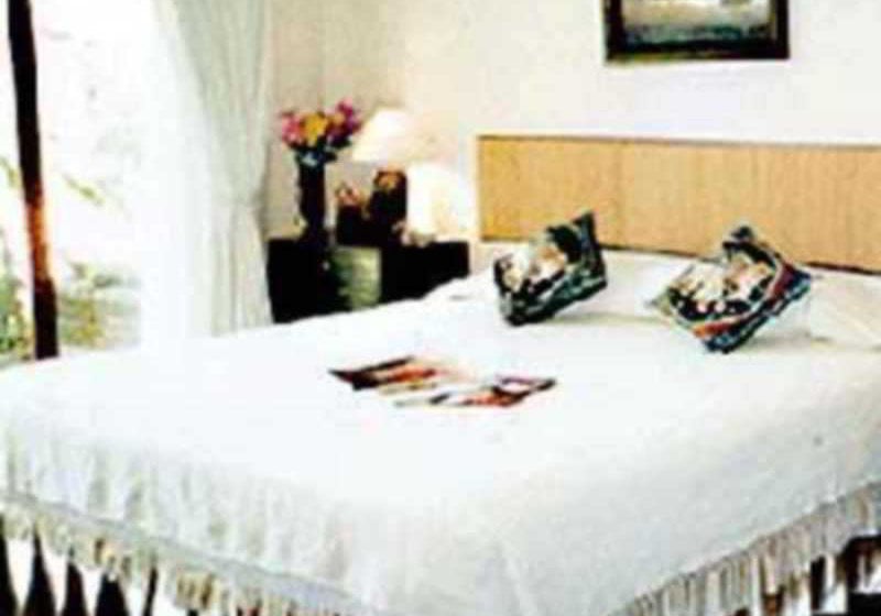 Mae Hong Son Mountain Inn & Resort