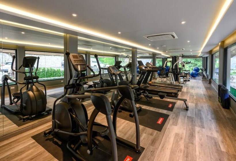 Namaka Resort Kamala