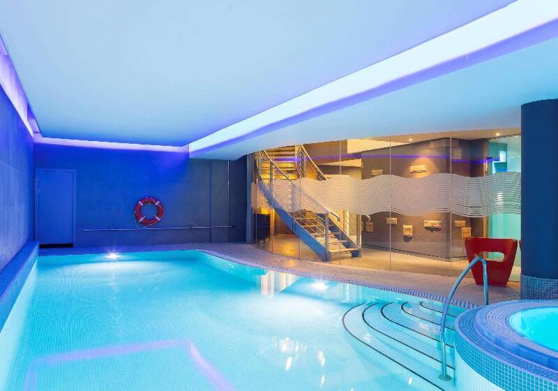 Novotel Edinburgh Centre