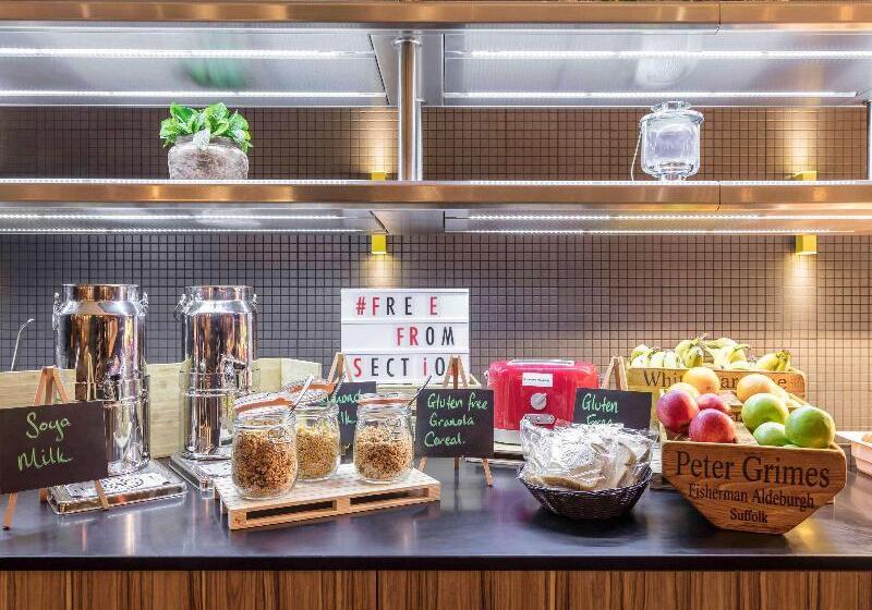 Novotel Edinburgh Centre