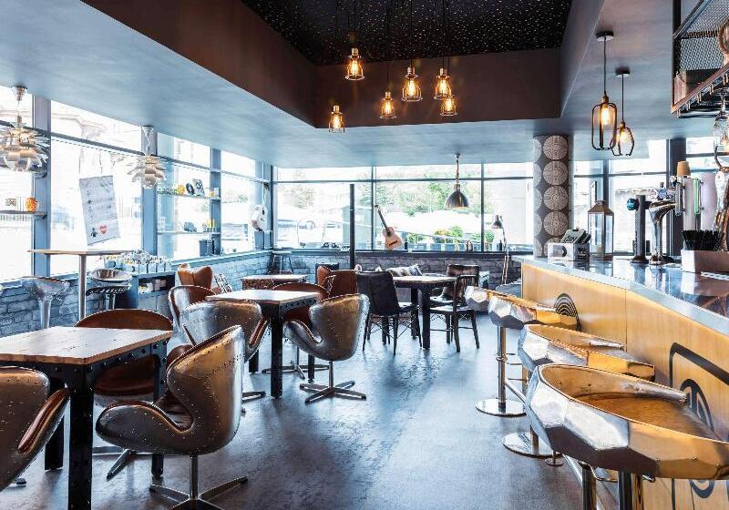 Novotel Edinburgh Centre