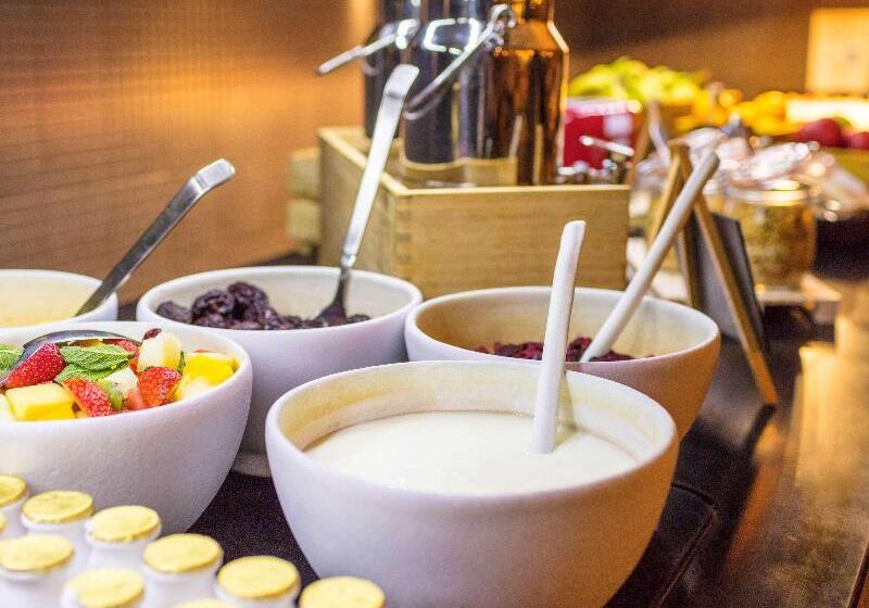 Novotel Edinburgh Centre