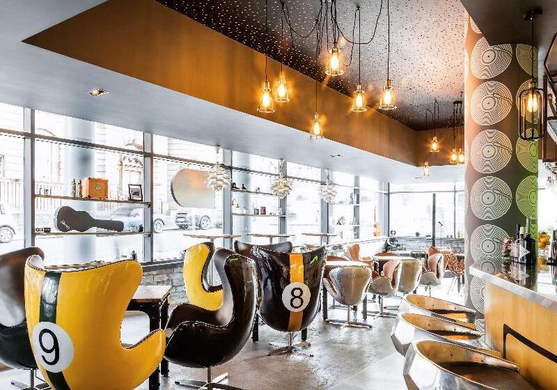 Novotel Edinburgh Centre