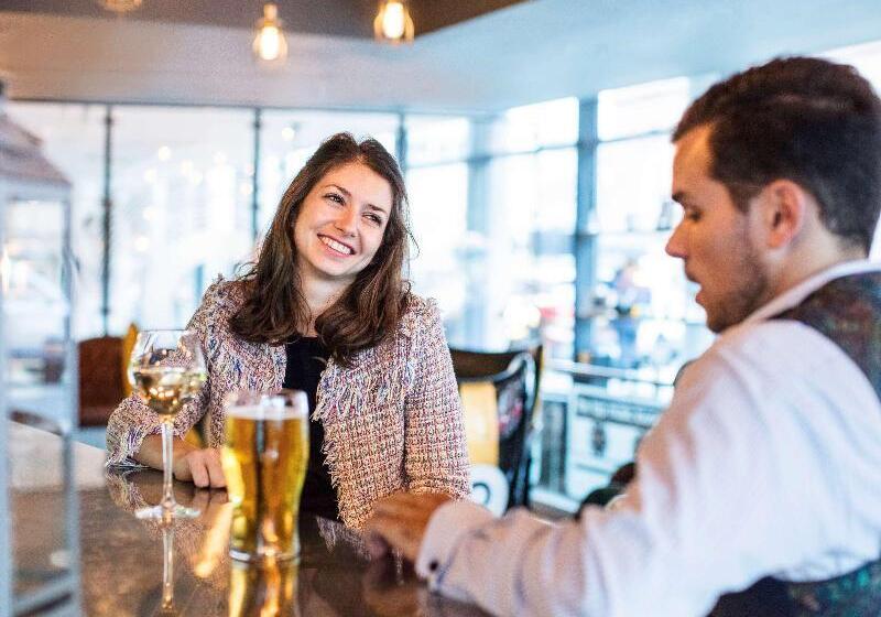 Novotel Edinburgh Centre