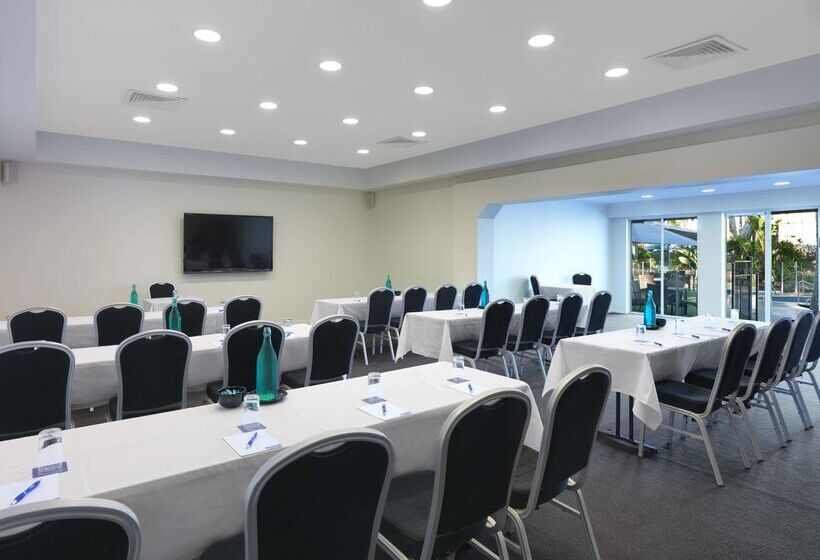 Oaks Sunshine Coast Oasis Resort