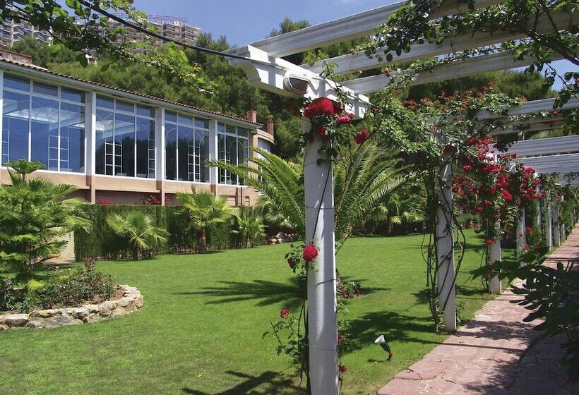 Palasiet Thalasso Clinic & Hotel