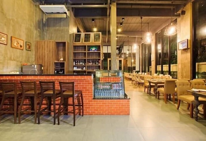 אתר נופש Blue Wave Hotel Hua Hin