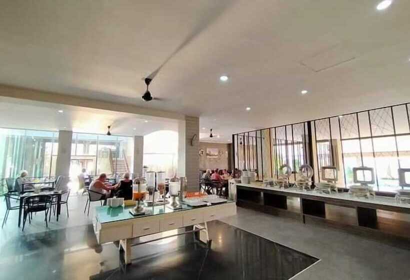 אתר נופש Blue Wave Hotel Hua Hin