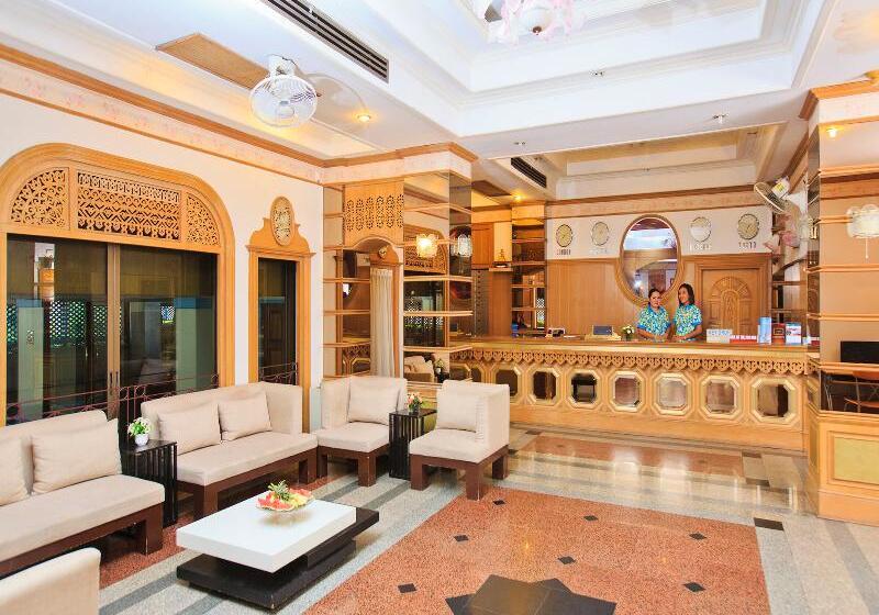 אתר נופש Blue Wave Hotel Hua Hin