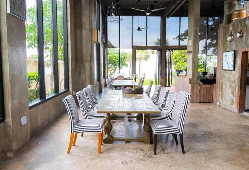 אתר נופש Blue Wave Hotel Hua Hin