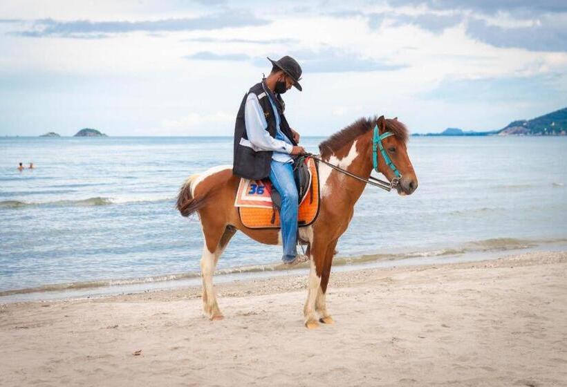 אתר נופש Blue Wave Hotel Hua Hin