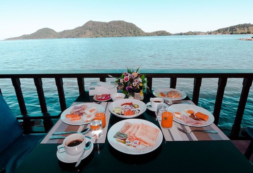 אתר נופש The Aiyapura Koh Chang