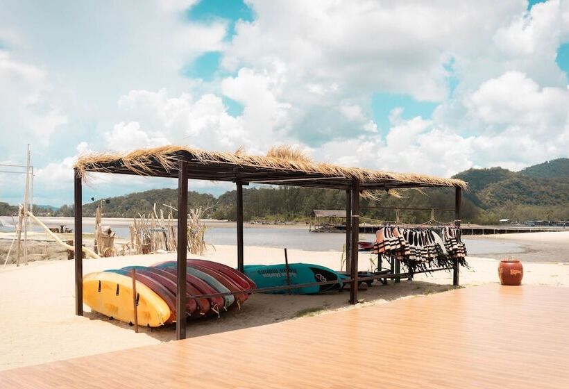 אתר נופש The Aiyapura Koh Chang