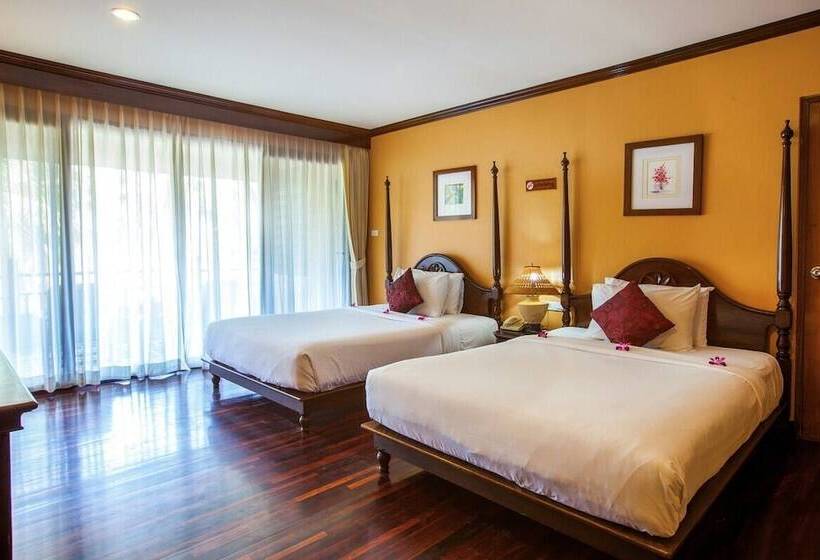 استراحتگاه The Aiyapura Koh Chang