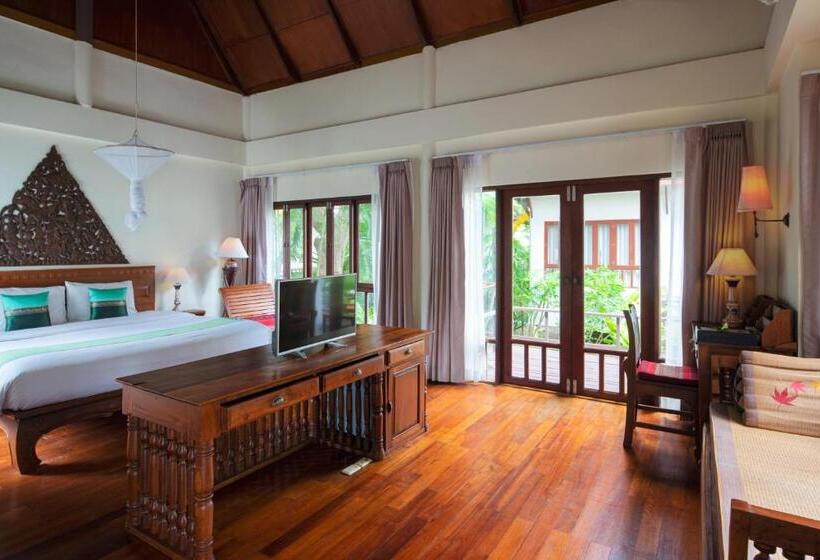 Royal Lanta Resort & Spa