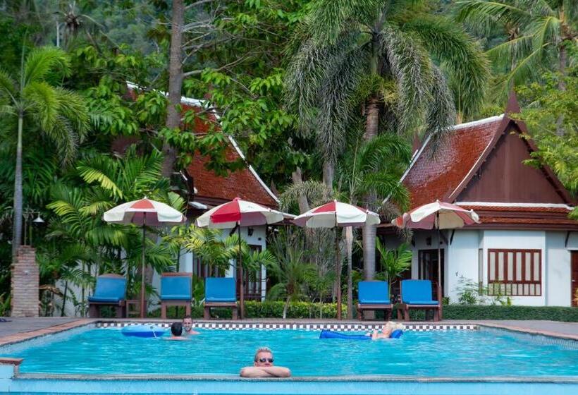 Royal Lanta Resort & Spa