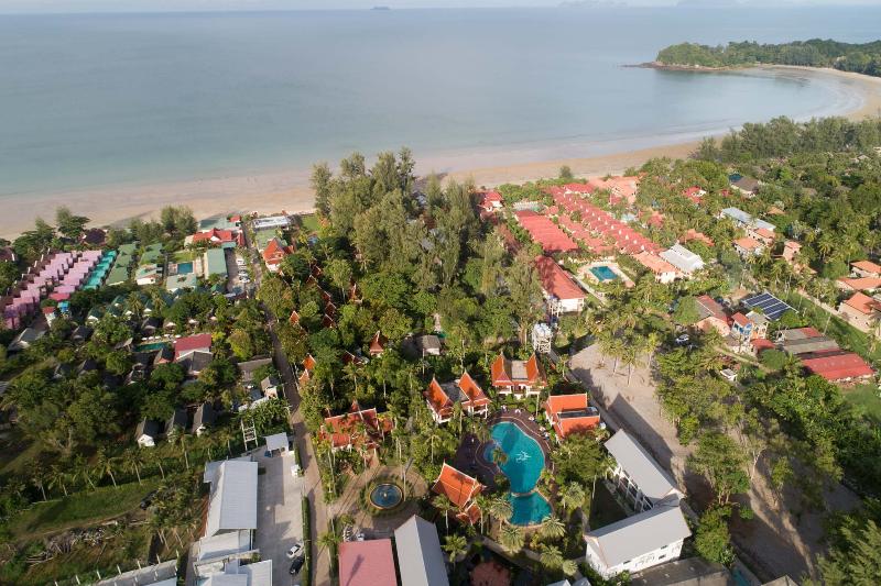 Royal Lanta Resort & Spa