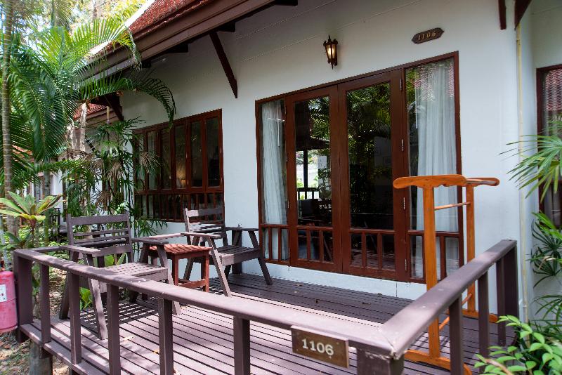 Royal Lanta Resort & Spa