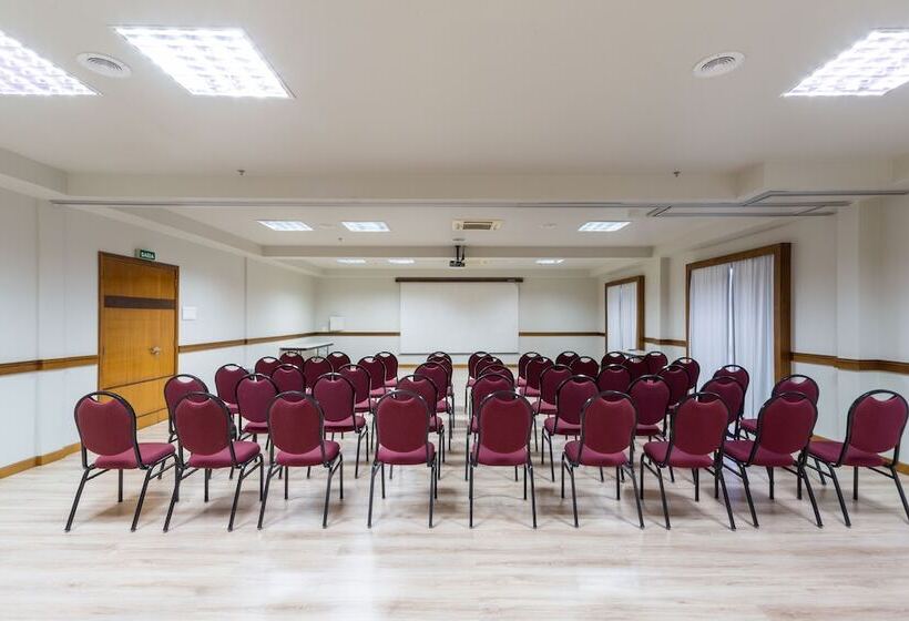 Sky Borges Hotel Alpenhaus   Gramado