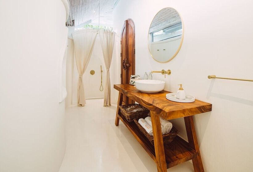 Zazen Boutique Resort & Spa Sha Plus