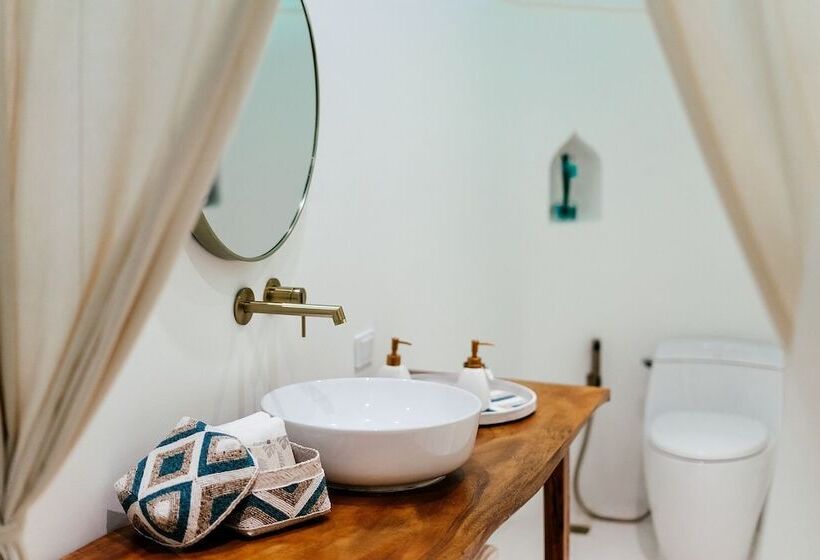 Zazen Boutique Resort & Spa Sha Plus