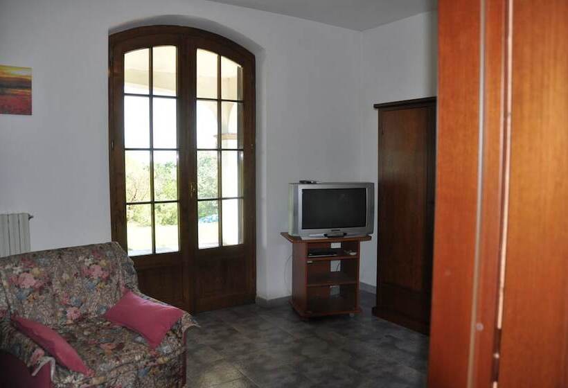 B&b Le Poggere   Piscina E Panorama